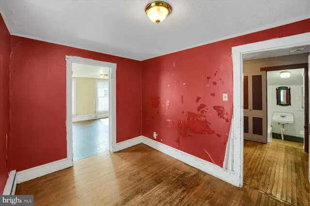 wooden floor in an empty room