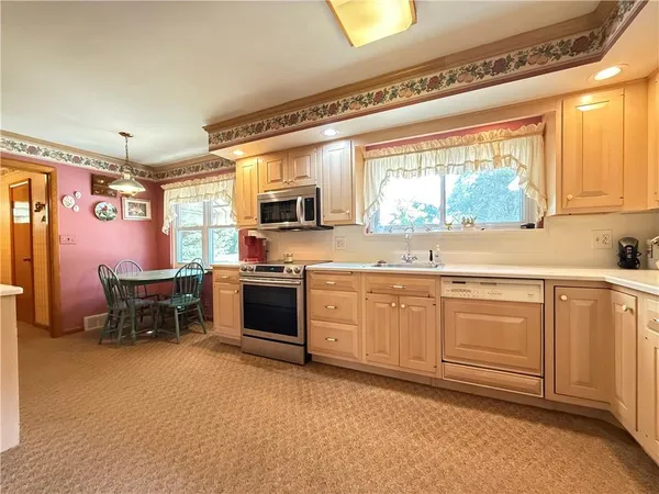 $230,000 | 13 Evergreen Drive, Greenville, PA 16125