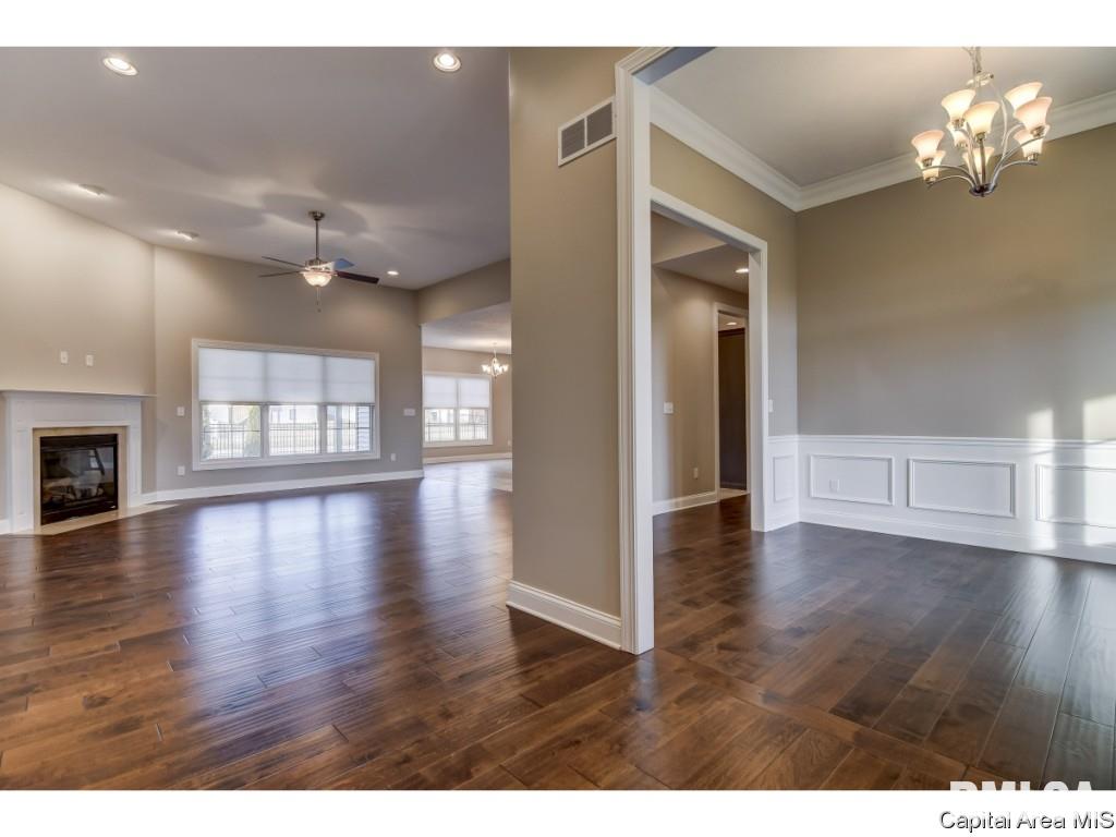 4087 Newbury Lane Springfield, IL 62711 - Photo 5 of 32 Gallery Image 5