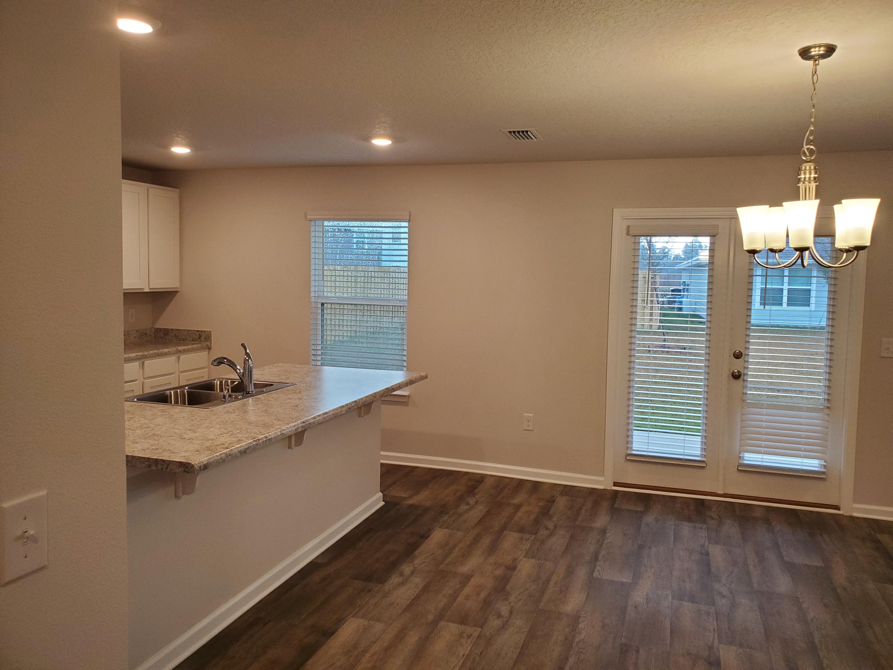656 Earl Godwin Road Freeport, FL 32439 - Photo 15 of 38 Gallery Image 15