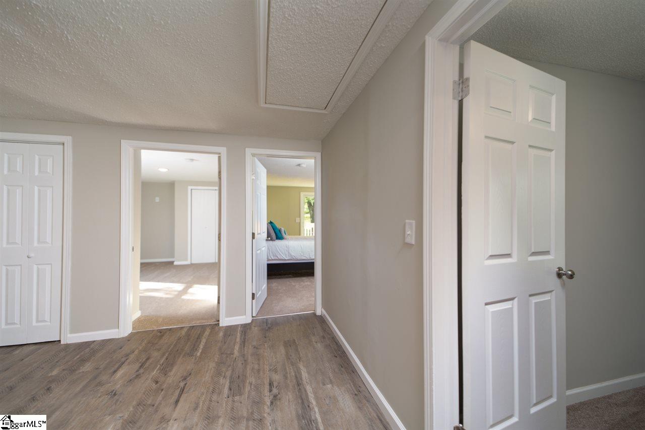 418 Cedar Falls Road Fountain Inn, SC 29644 - Photo 11 of 25