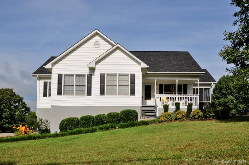 4884 Midway Sand Road Hickory, NC 28601 - Photo 2 of 24 Gallery Image 2