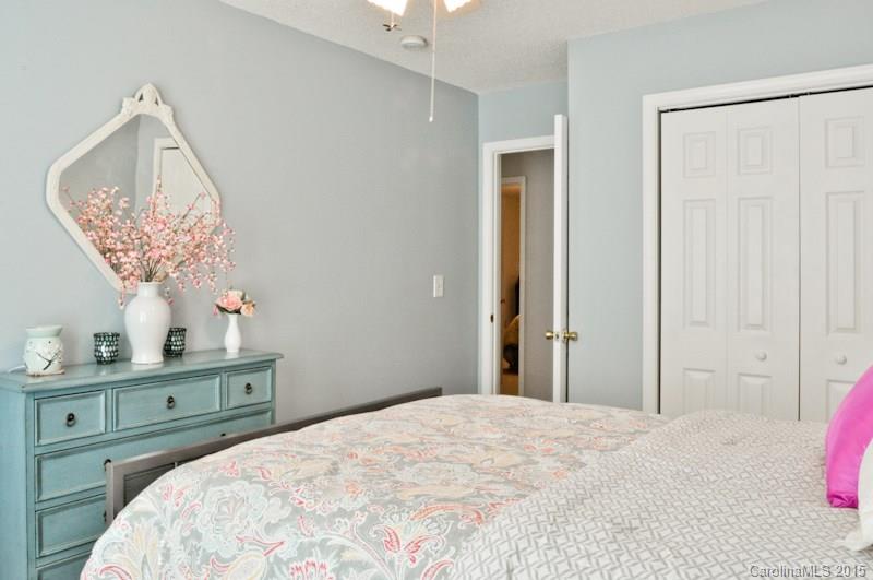 4884 Midway Sand Road Hickory, NC 28601 - Photo 15 of 24 Gallery Image 15