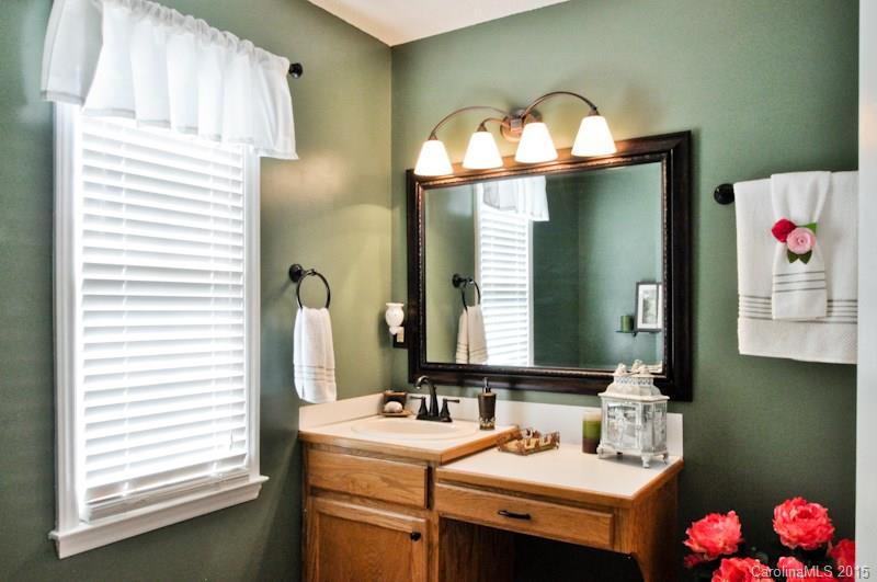 4884 Midway Sand Road Hickory, NC 28601 - Photo 21 of 24 Gallery Image 21