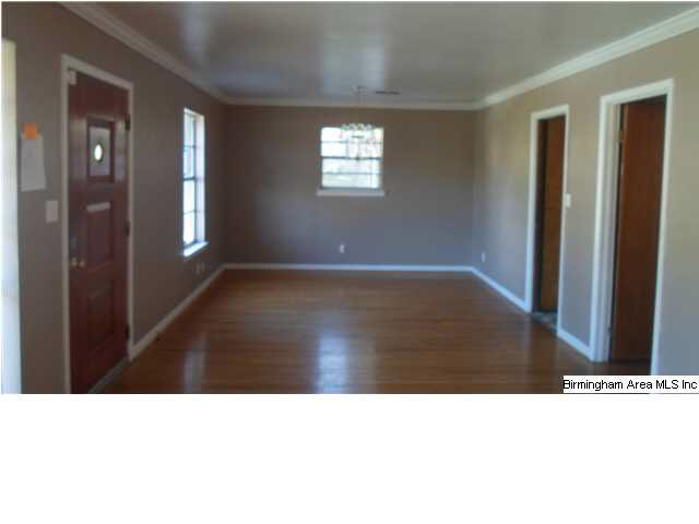 405 Warren Street Bessemer, AL 35022 - Photo 6 of 19