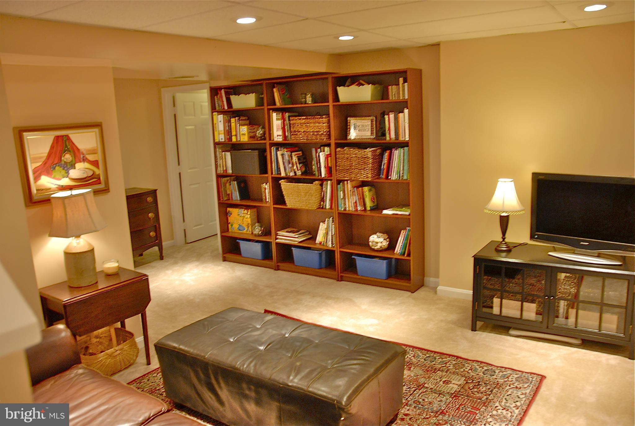 1634 Stowe Road Reston, VA 20194 - Photo 22 of 30 Basement