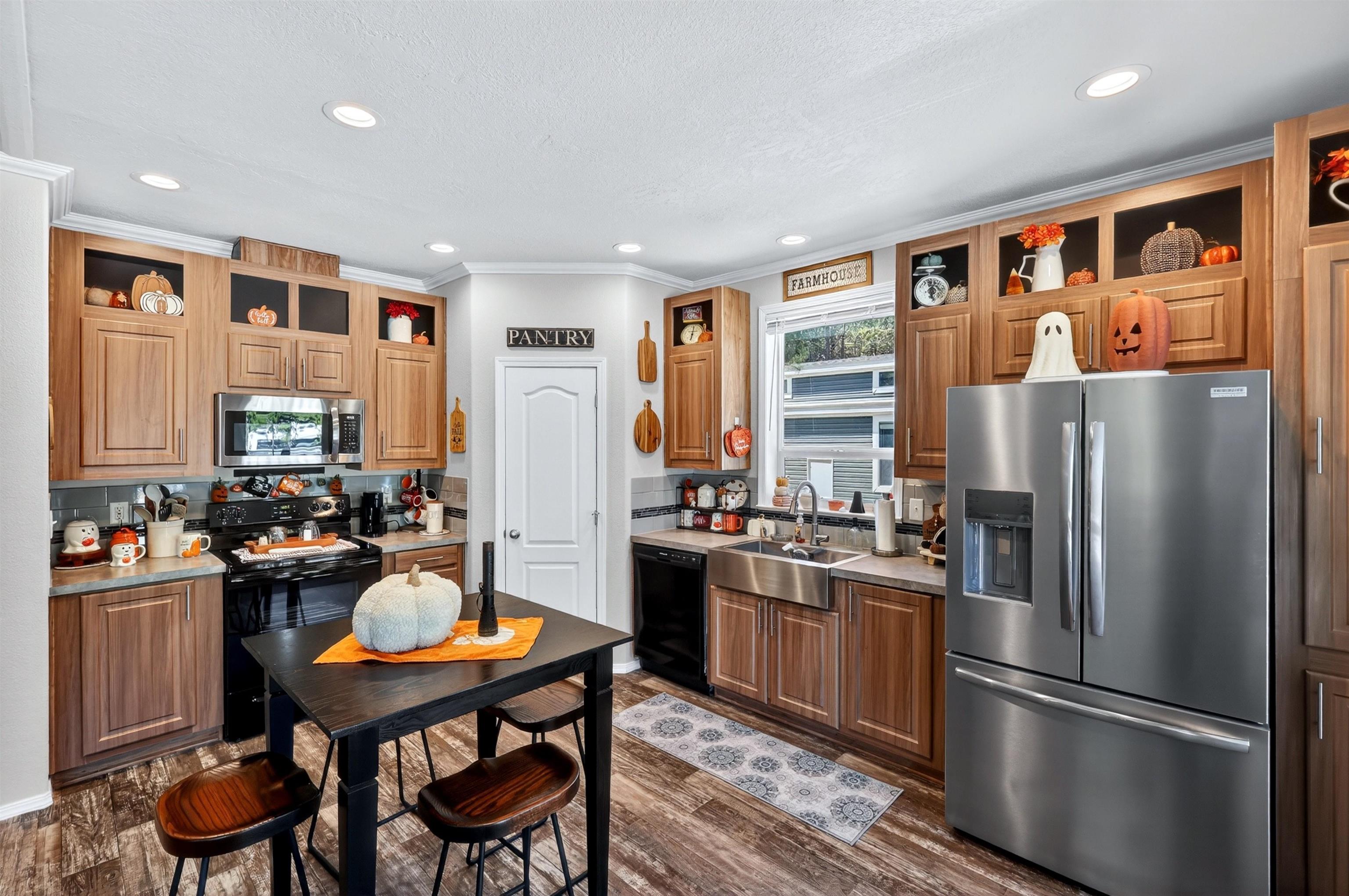 911 Driskill Road Newport, WA 99156 - Photo 4 of 36