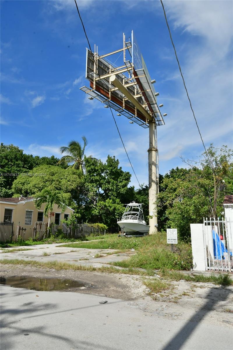 321 Northwest 37th Street Miami, FL 33127 - Photo 34 of 49 a view of a building with a yard
