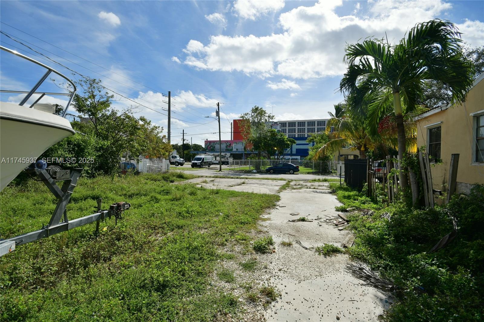 321 Northwest 37th Street Miami, FL 33127 - Photo 40 of 49 a view of a garden