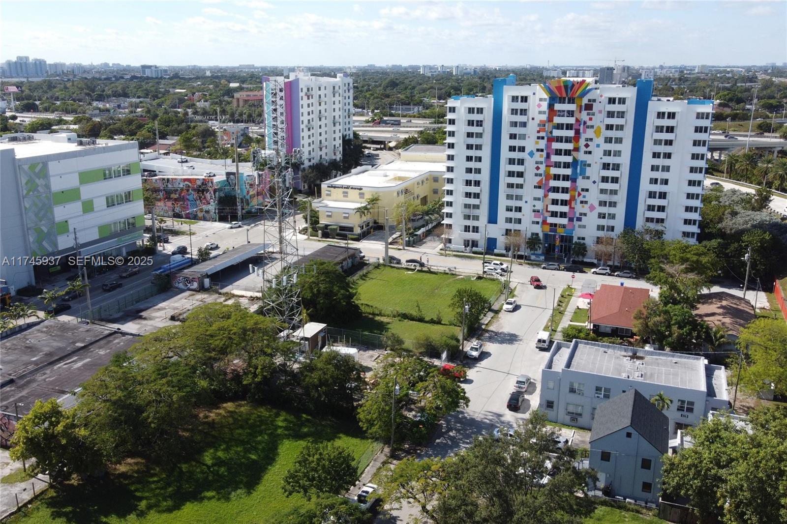 321 Northwest 37th Street Miami, FL 33127 - Photo 4 of 49 a view of a city