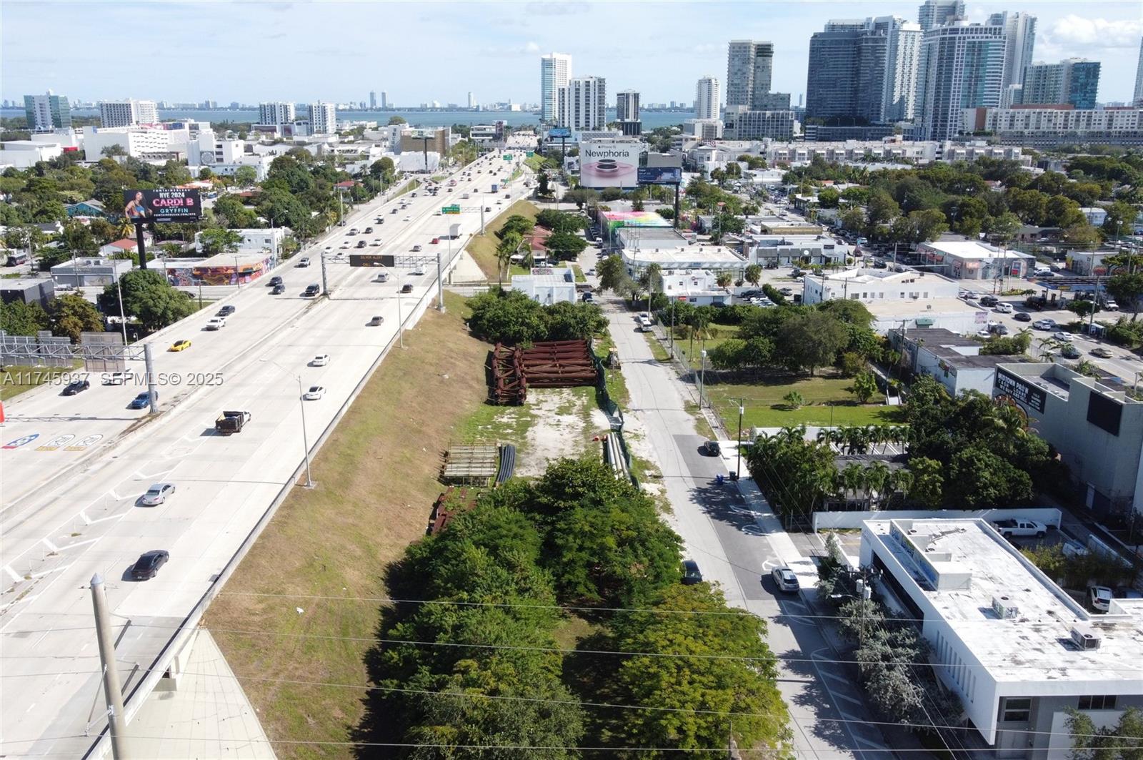 321 Northwest 37th Street Miami, FL 33127 - Photo 8 of 49 a view of a city