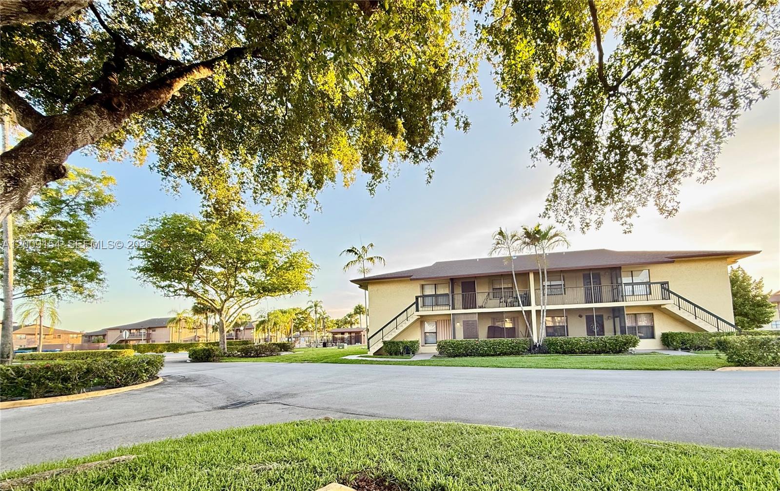 10016 Winding Lake Road, Unit 202 Sunrise, FL 33351 - Photo 3 of 23