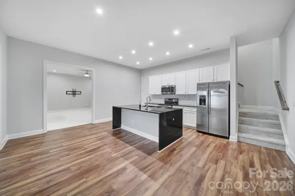 $854,900 | 3509 Aqua Point Drive, York, SC 29745