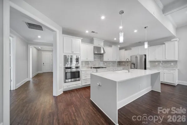 $854,900 | 3509 Aqua Point Drive, York, SC 29745