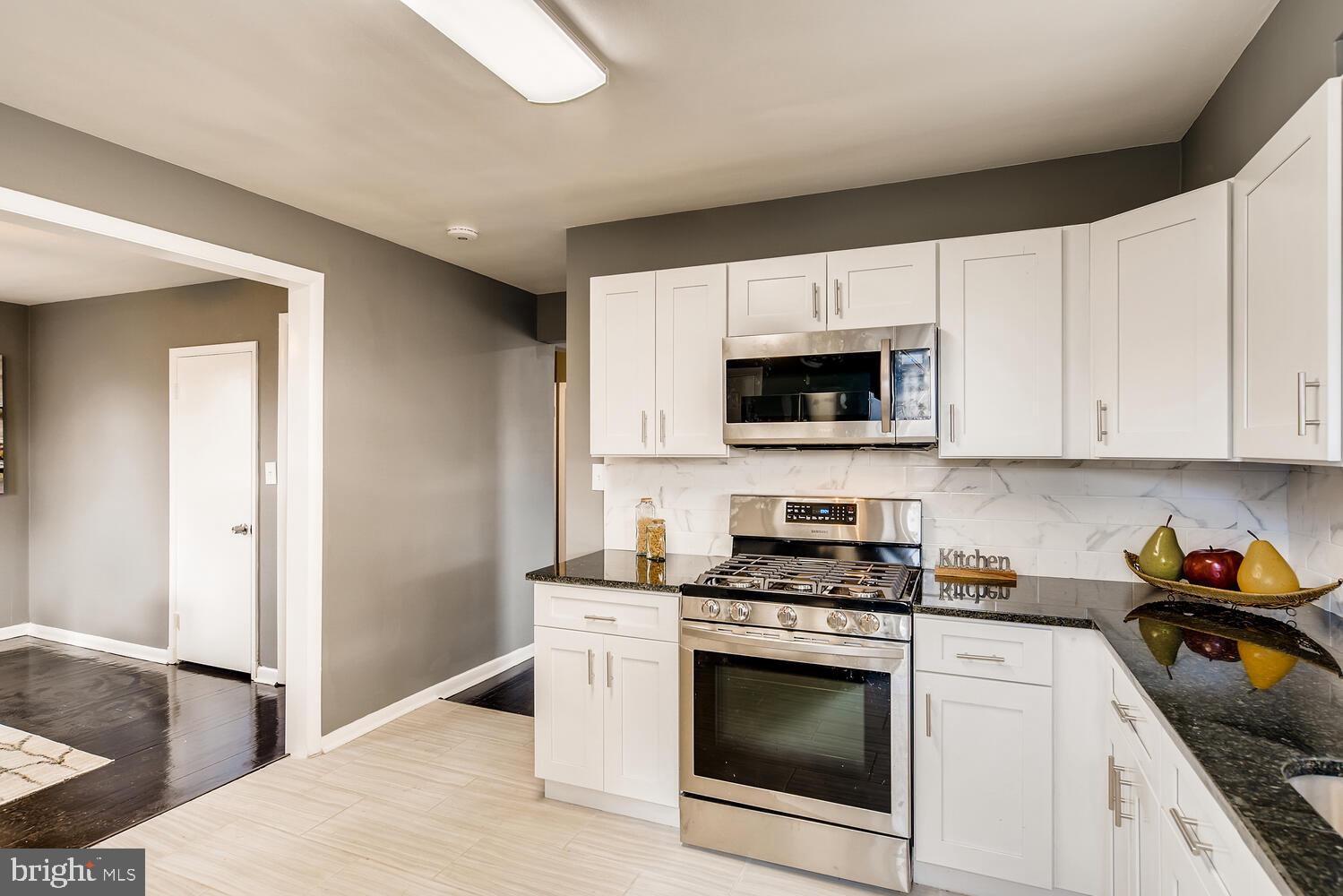 3805 Cedarhurst Road Baltimore, MD 21206 - Photo 10 of 26 Gallery Image 10