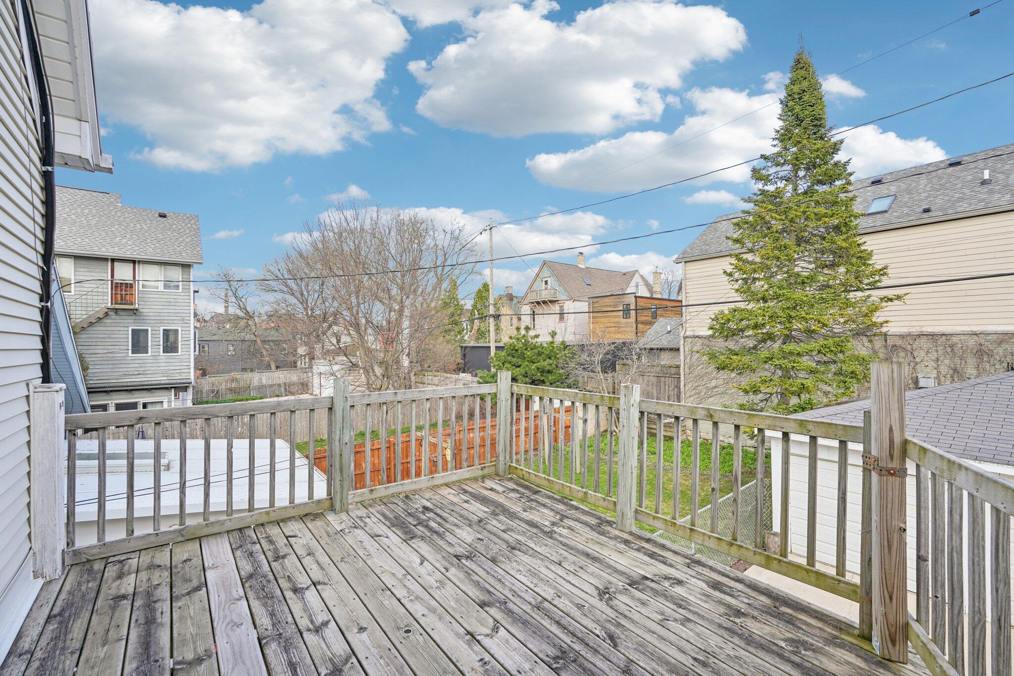 1660 North Marshall Street, Unit 2 Milwaukee, WI 53202 - Photo 27 of 33 Balcony