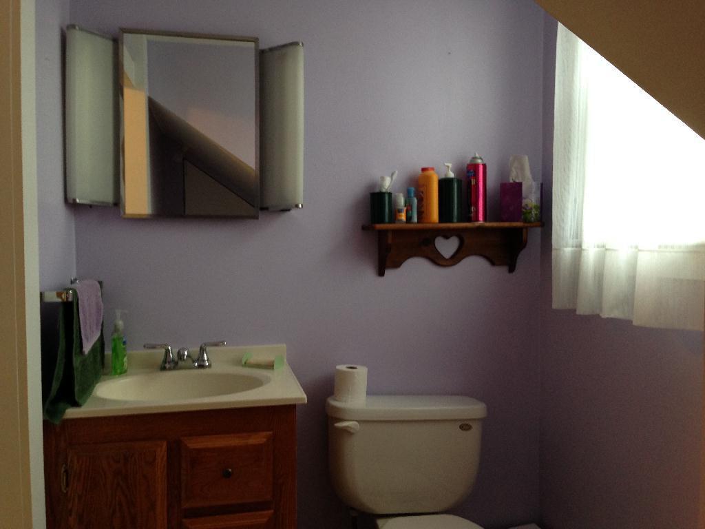 181 10 Lots Road Oakland, ME 04963 - Photo 23 of 29 2nd Floor Half Bath