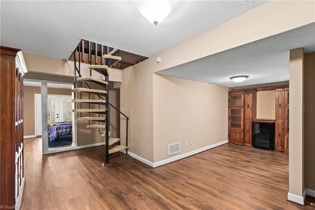 1916 Chateau Ridge Drive Winston-Salem, NC 27103 - Photo 22 of 32