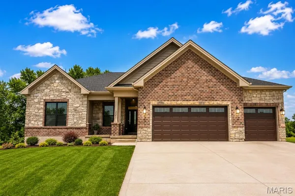 $525,000 | 206 Timber Crest, Unit 206 STB, Washington, MO 63090