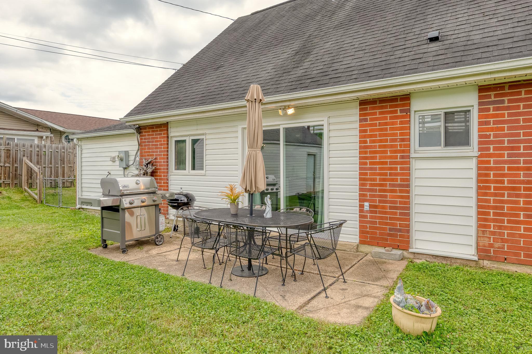 416 Enfield Road Joppa, MD 21085 - Photo 39 of 43 Patio