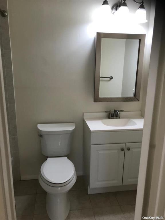 35 Linwood Road South Port Washington, NY 11050 - Photo 11 of 20