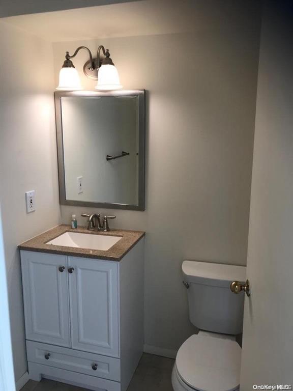 35 Linwood Road South Port Washington, NY 11050 - Photo 9 of 20