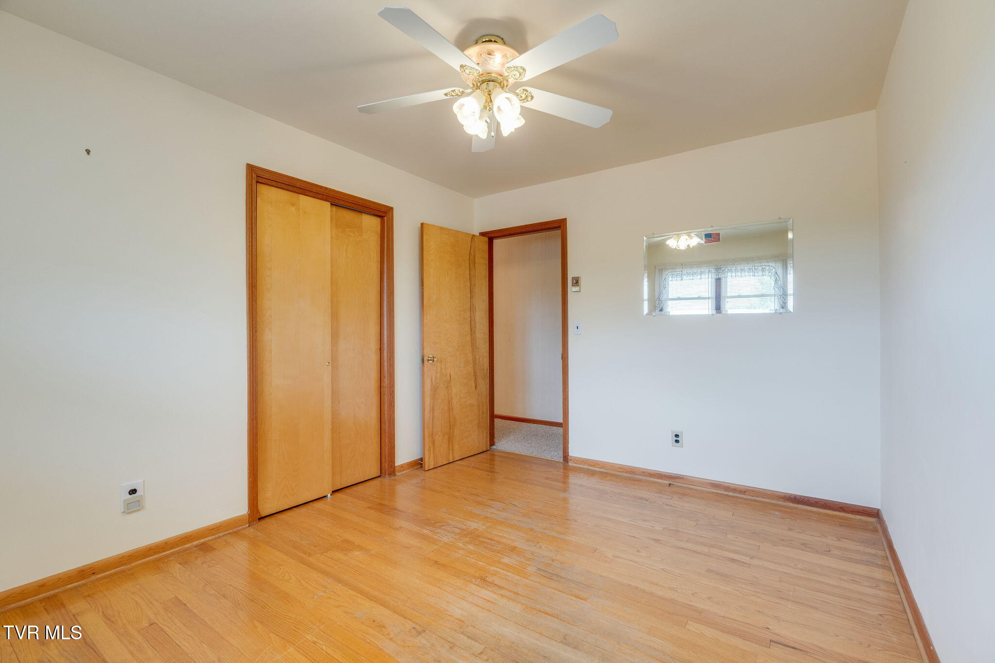 1763 Sylvan Hill Road Elizabethton, TN 37643 - Photo 32 of 55 032