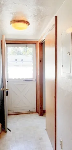 $1,400 | 6 Pond Street, Unit 2, Spencer, MA 01562