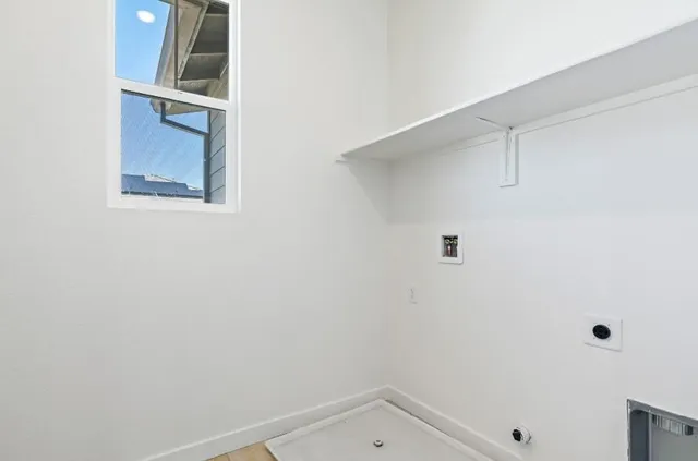 $719,990 | 5709 Pathway Drive, Fairfield, CA 94533