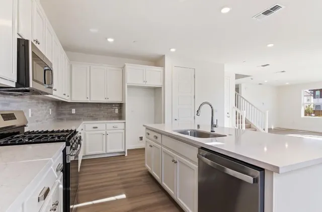 $719,990 | 5709 Pathway Drive, Fairfield, CA 94533