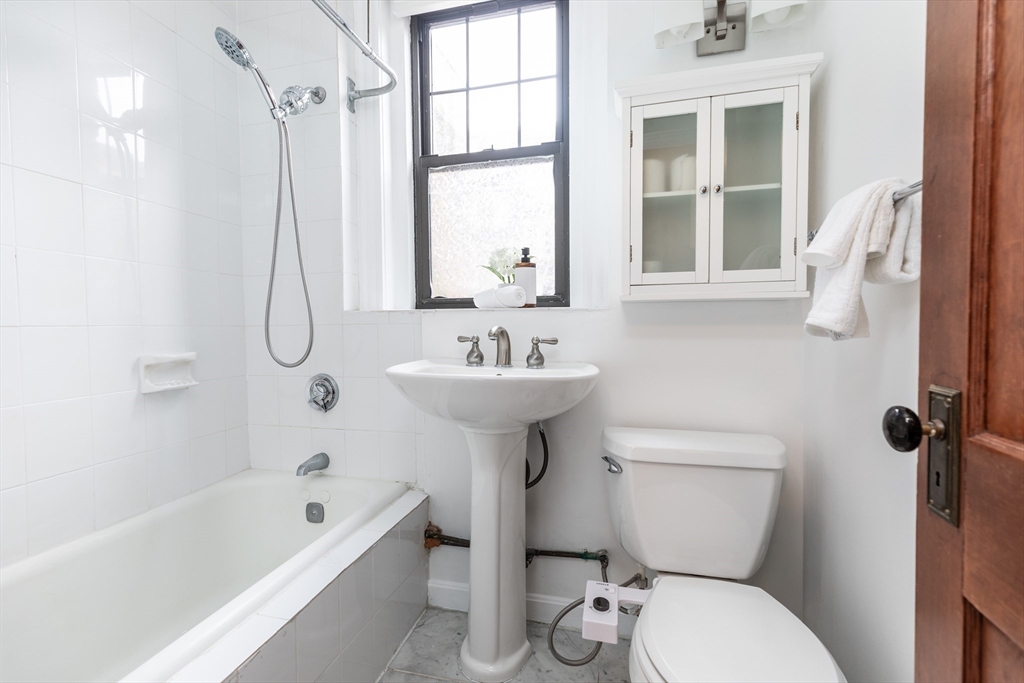 60 Queensberry Street, Unit 8 Boston, MA 02215 - Photo 17 of 23