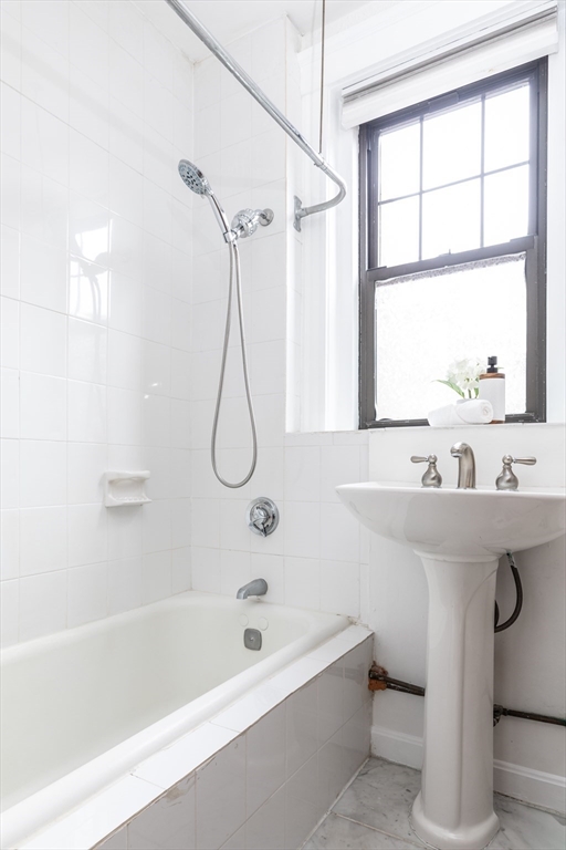 60 Queensberry Street, Unit 8 Boston, MA 02215 - Photo 18 of 23