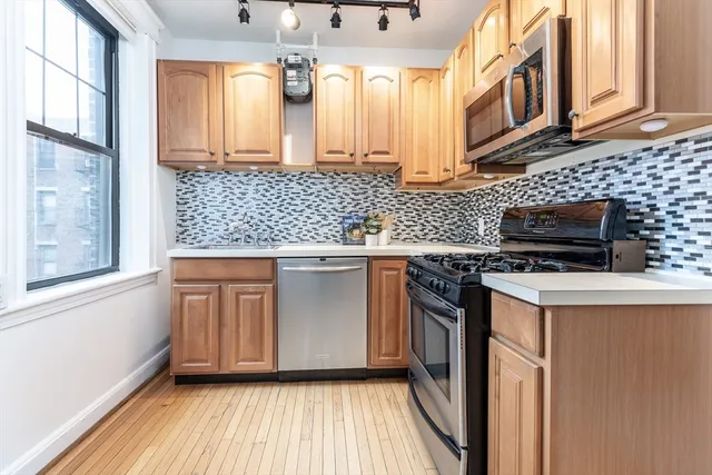 $559,000 | 60 Queensberry Street, Unit 8, Boston, MA 02215
