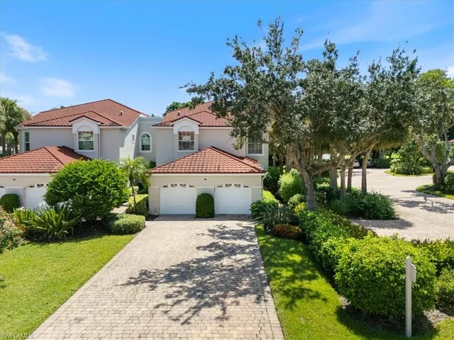 $599,000 | 1580 Clermont Drive, Unit L202, Naples, FL 34109