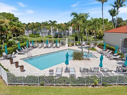 $549,000 | 1580 Clermont Drive, Unit L202, Naples, FL 34109