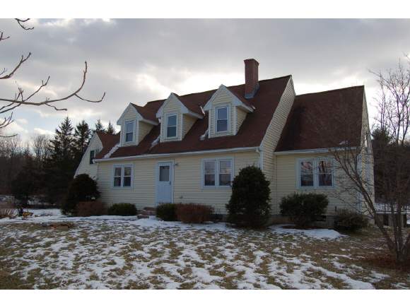 4 Stumpfield Road Kensington, NH 03833 - Photo 1 of 12