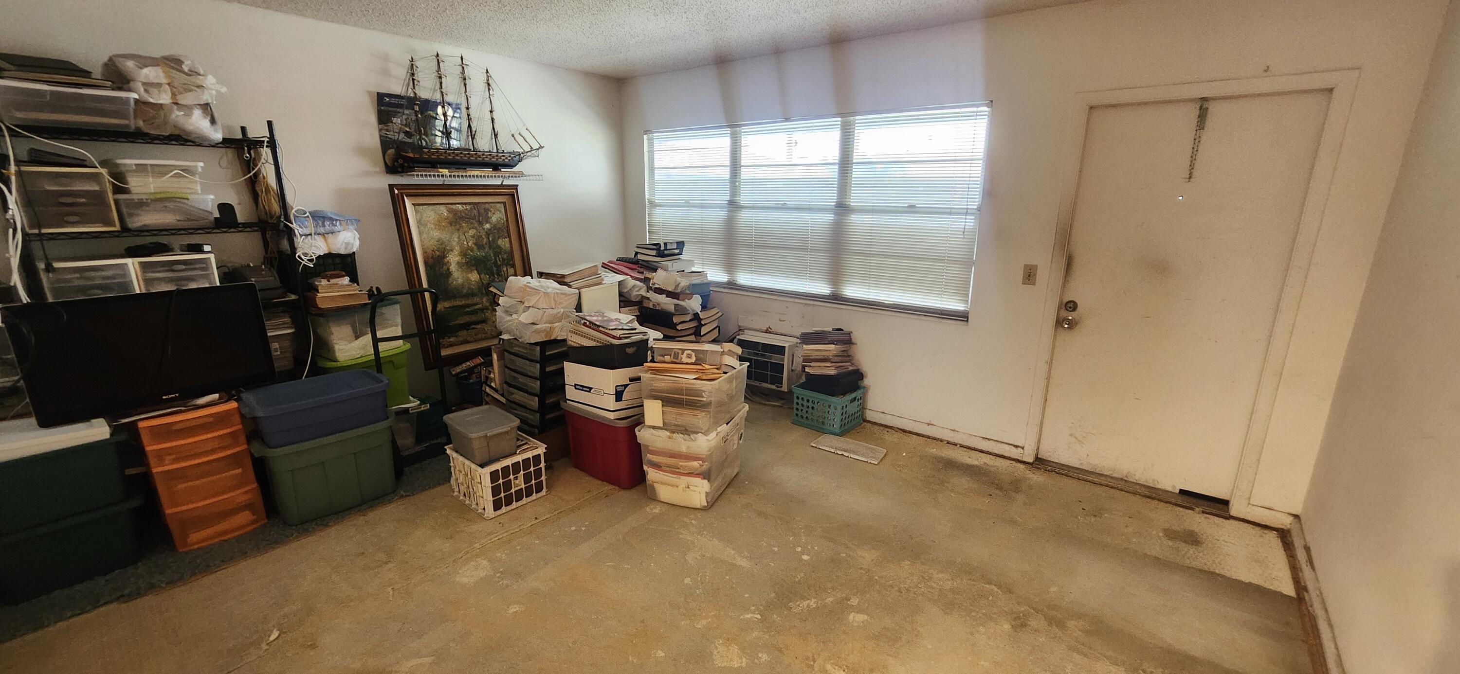 350 Farnham Q Deerfield Beach, FL 33442 - Photo 2 of 9 20250711_101013