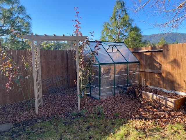 316 Cedar Ridge Cave Junction, OR 97523 - Photo 32 of 46 Greenhouse