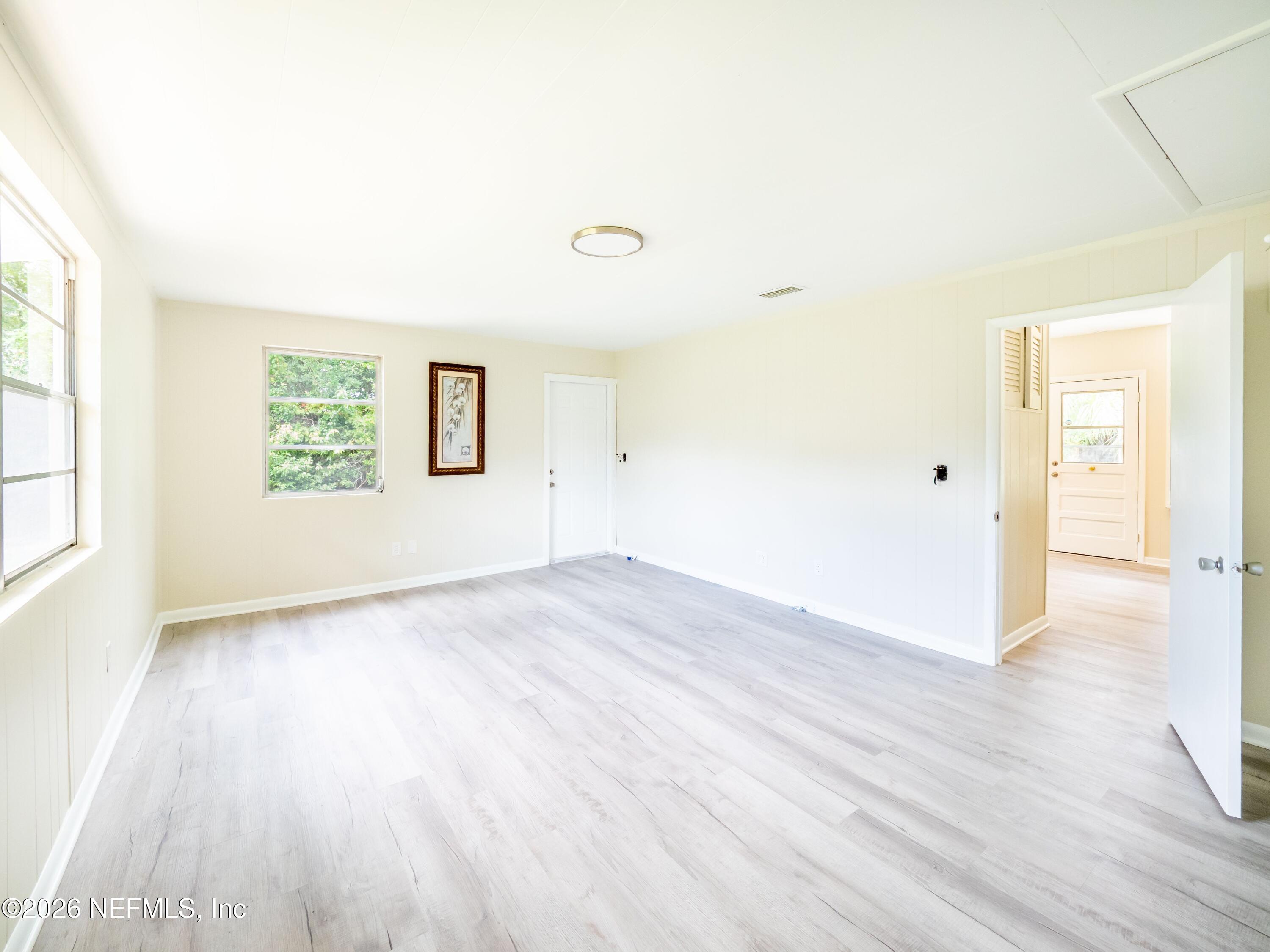 1941 Parental Home Road Jacksonville, FL 32216 - Photo 20 of 34 pyqtjuLA