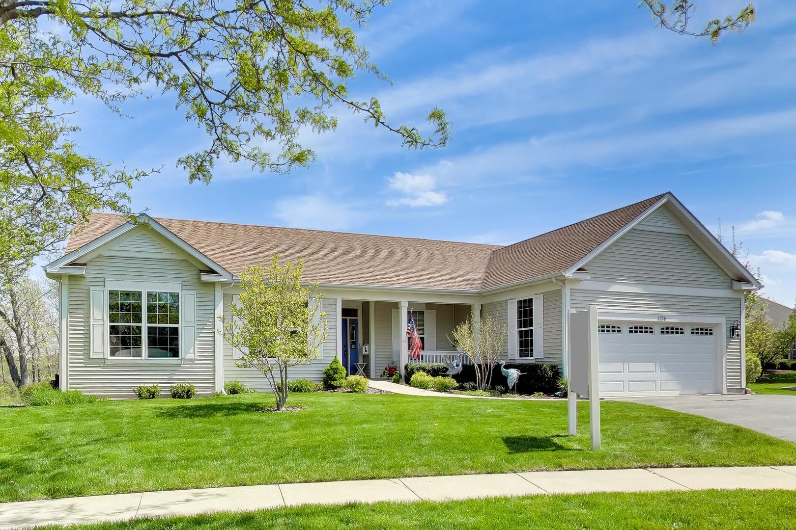 1126 Oak Point Court Antioch, IL 60002 - Photo 2 of 55