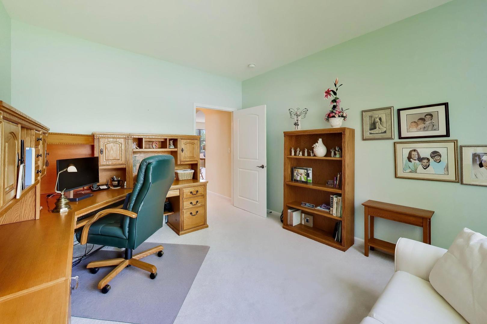 1126 Oak Point Court Antioch, IL 60002 - Photo 25 of 55