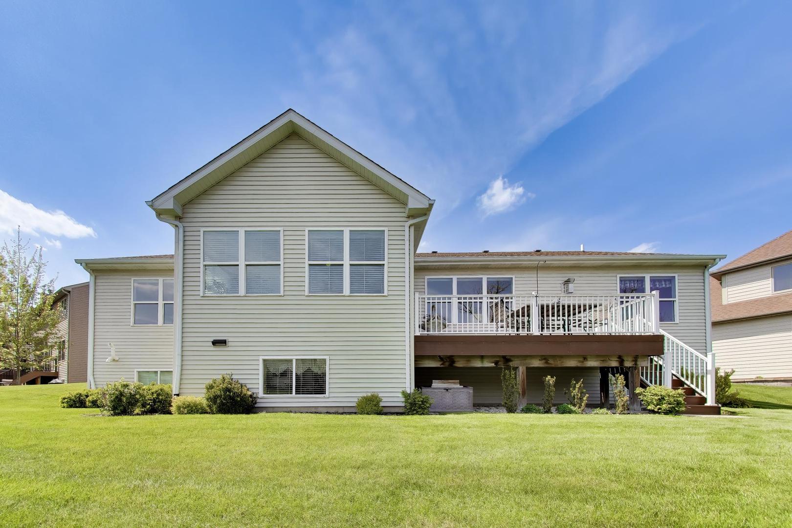 1126 Oak Point Court Antioch, IL 60002 - Photo 47 of 55