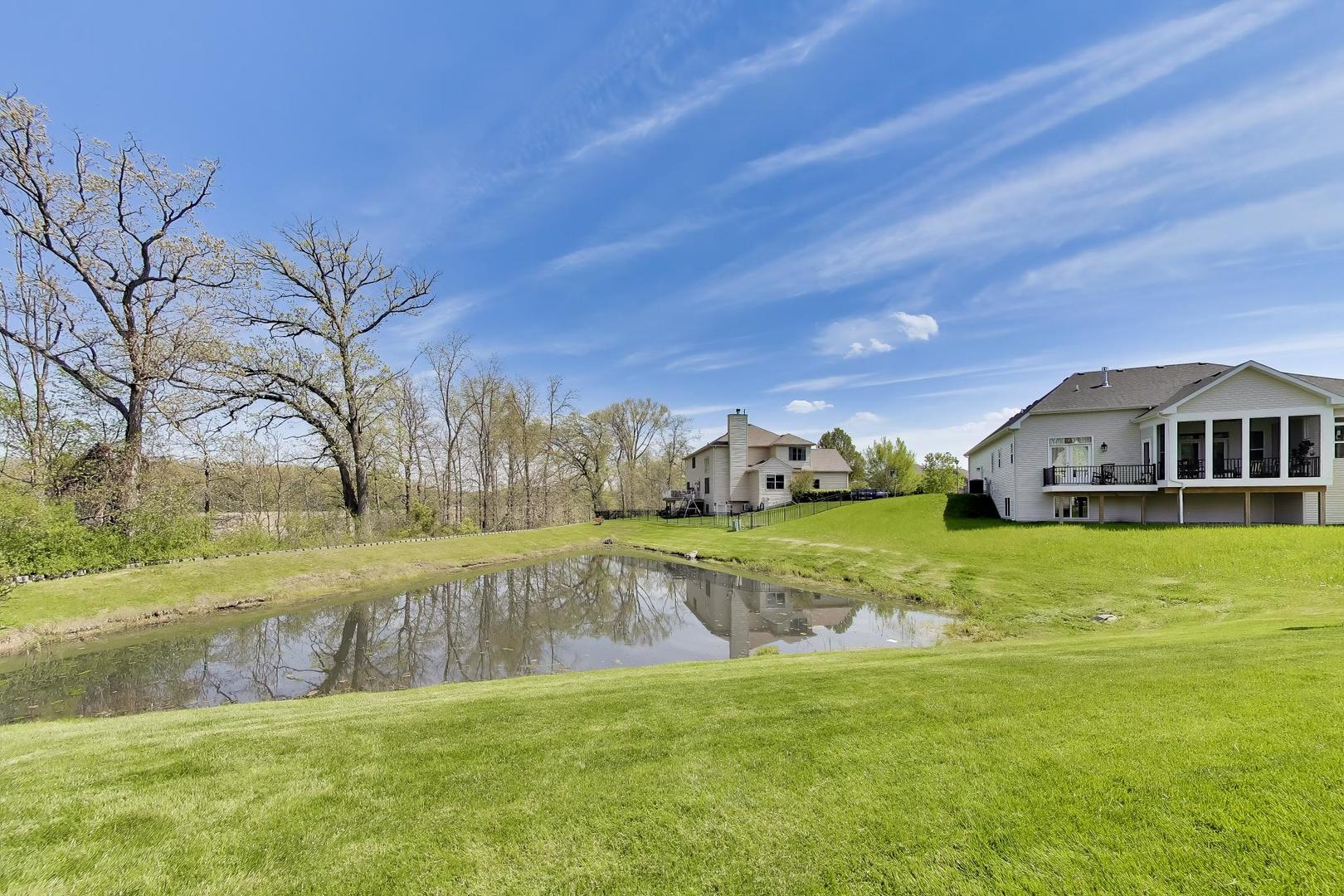 1126 Oak Point Court Antioch, IL 60002 - Photo 50 of 55