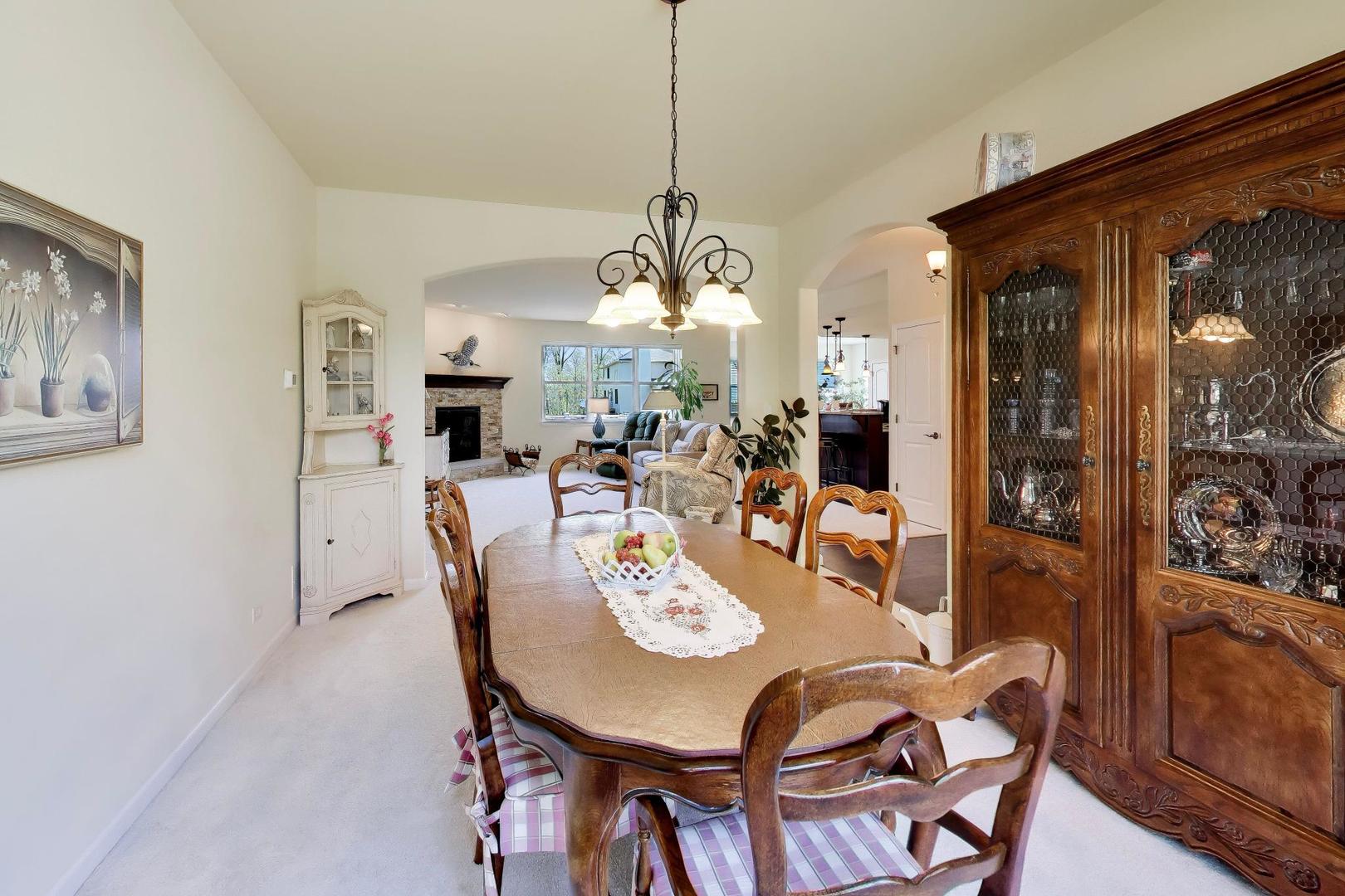 1126 Oak Point Court Antioch, IL 60002 - Photo 10 of 55