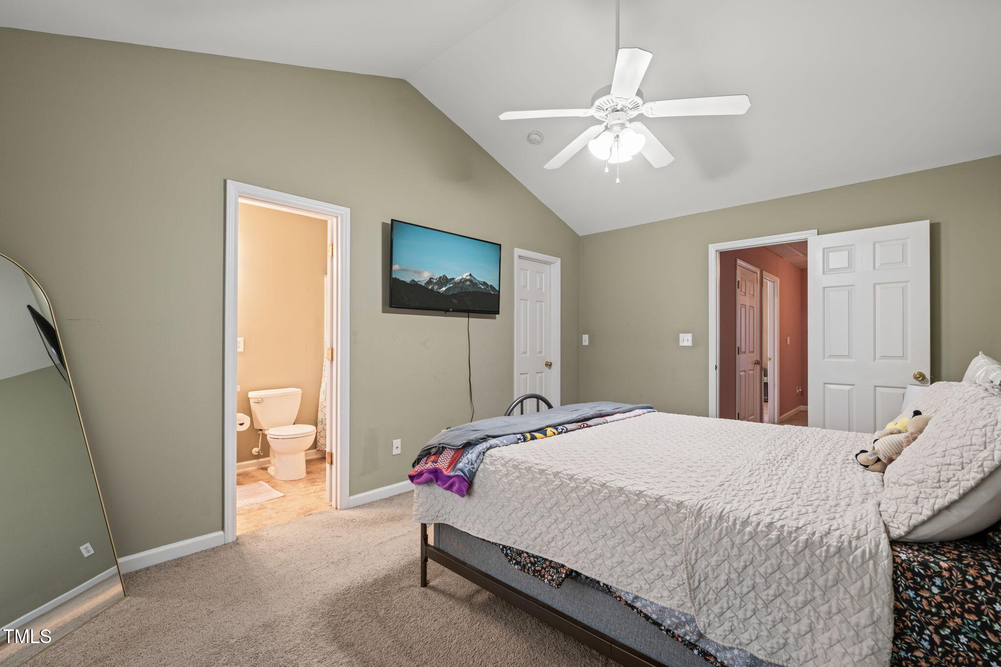 2105 Metacomet Way Raleigh, NC 27604 - Photo 16 of 43 16-web-or-mls-untitled-167