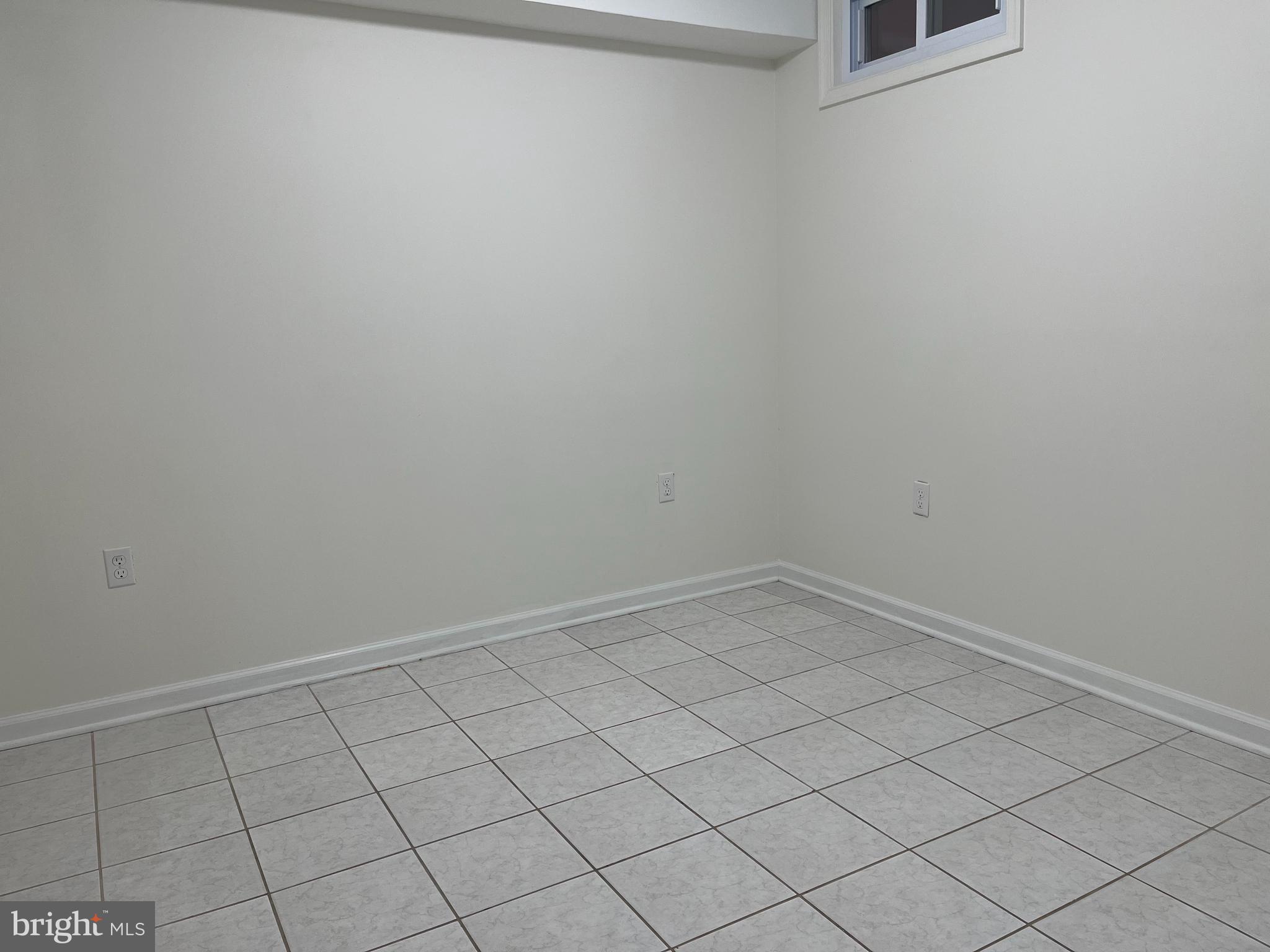 20 Mabel Lane Martinsburg, WV 25404 - Photo 15 of 30 a view of an empty room