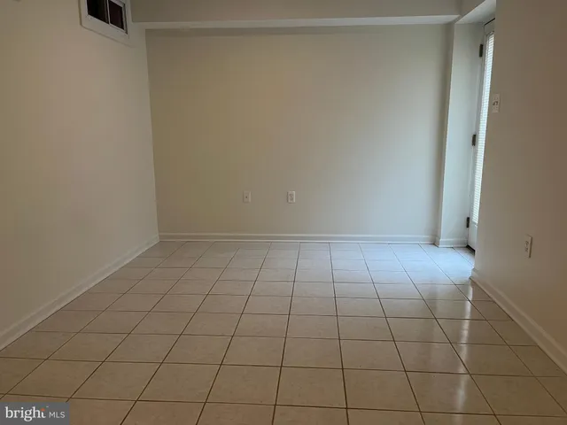 $1,895 | 20 Mabel Lane, Martinsburg, WV 25404