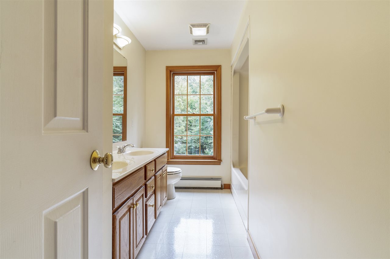 108 Sweet Hill Road Plaistow, NH 03865 - Photo 26 of 31 Gallery Image 26