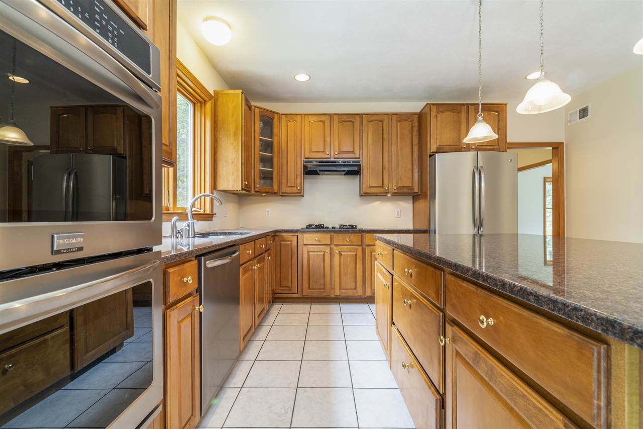 108 Sweet Hill Road Plaistow, NH 03865 - Photo 10 of 31 Gallery Image 10