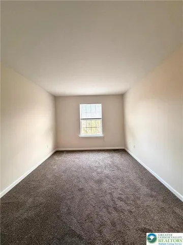 $2,350 | 1109 Timberidge Lane, Allentown, PA 18106